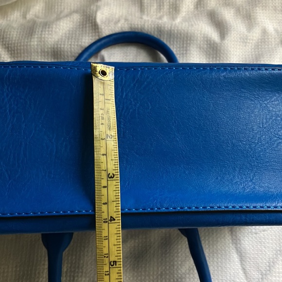 Blue satchel purse with detachable cross body strap - Picture 16 of 16